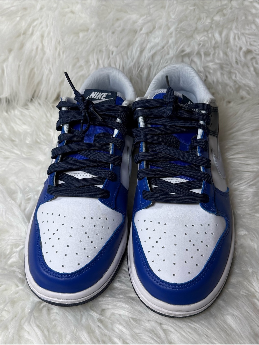 Nike Low-Top Sneakers in White and Royal Blue